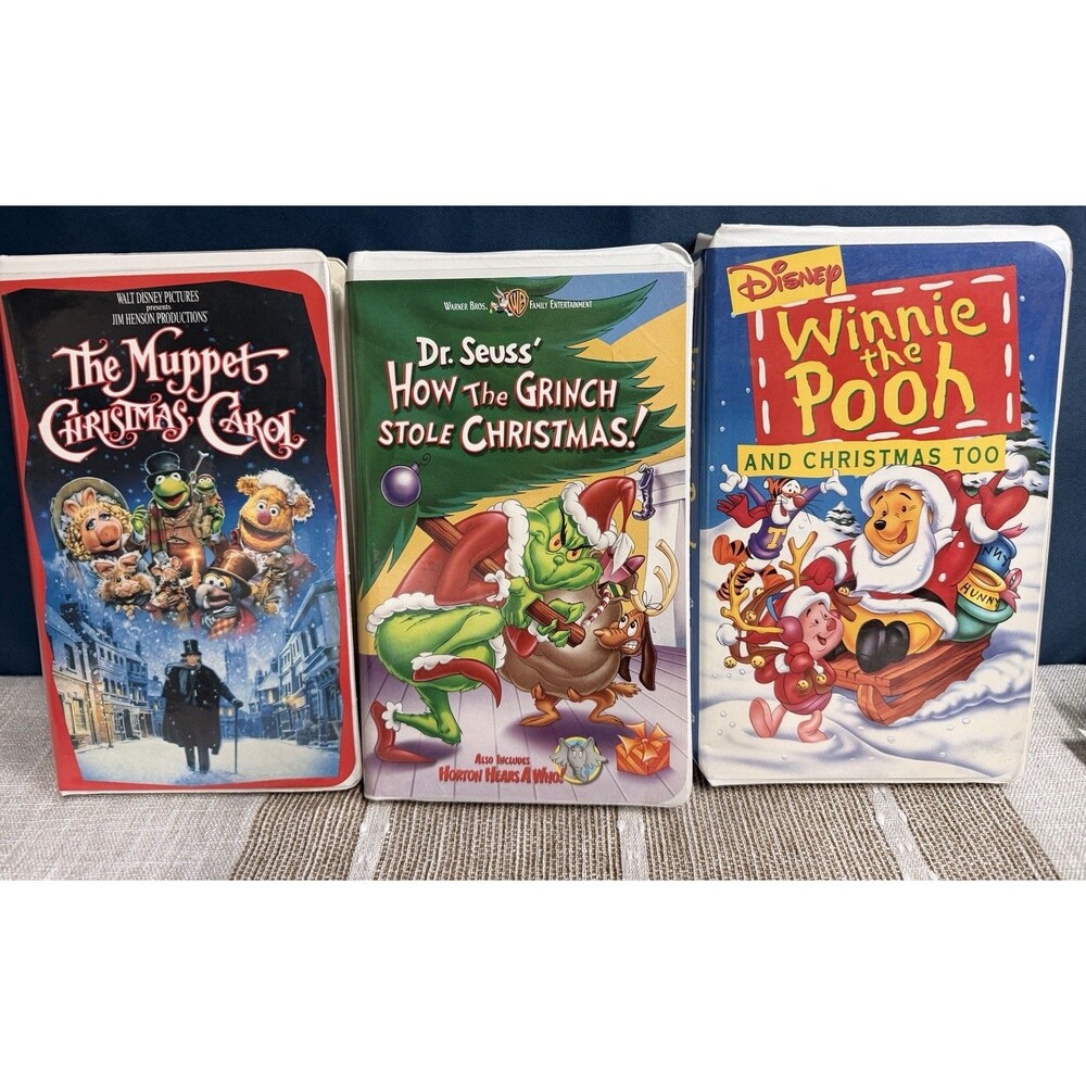 Disney Christmas VHS Clamshell Muppets, Grinch, Winnie The Pooh